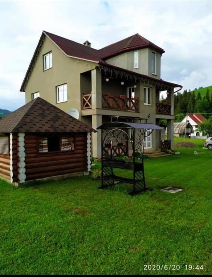 Карпатські Зорі Villa Pilipets Buitenkant foto