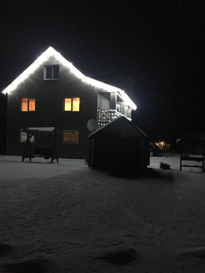 Карпатські Зорі Villa Pilipets Buitenkant foto
