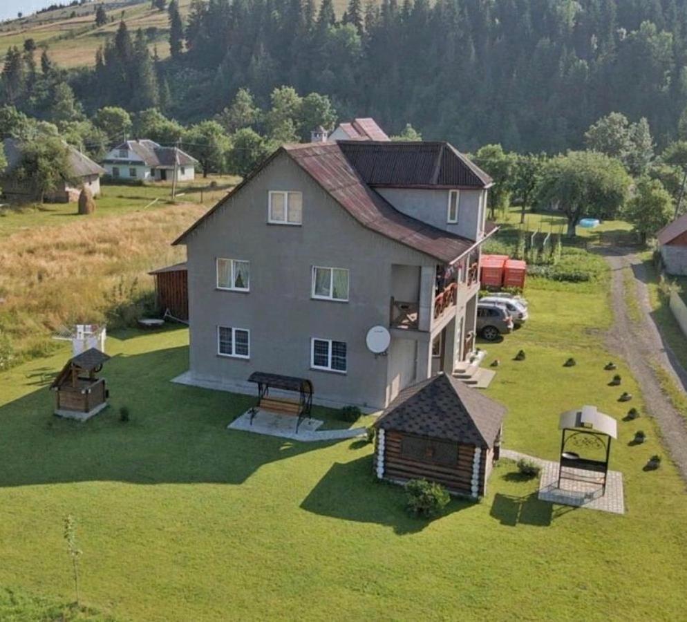 Карпатські Зорі Villa Pilipets Buitenkant foto