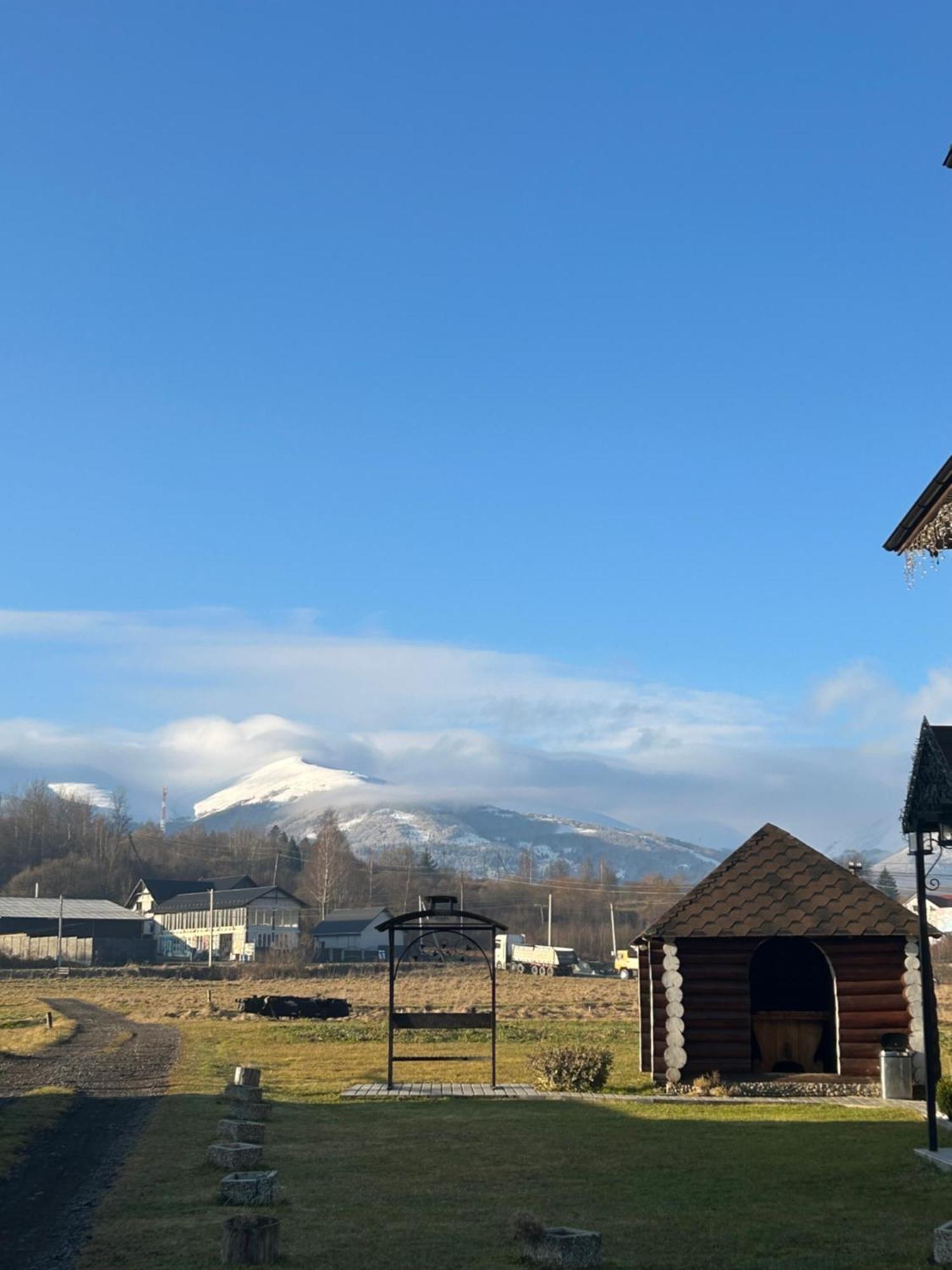 Карпатські Зорі Villa Pilipets Buitenkant foto